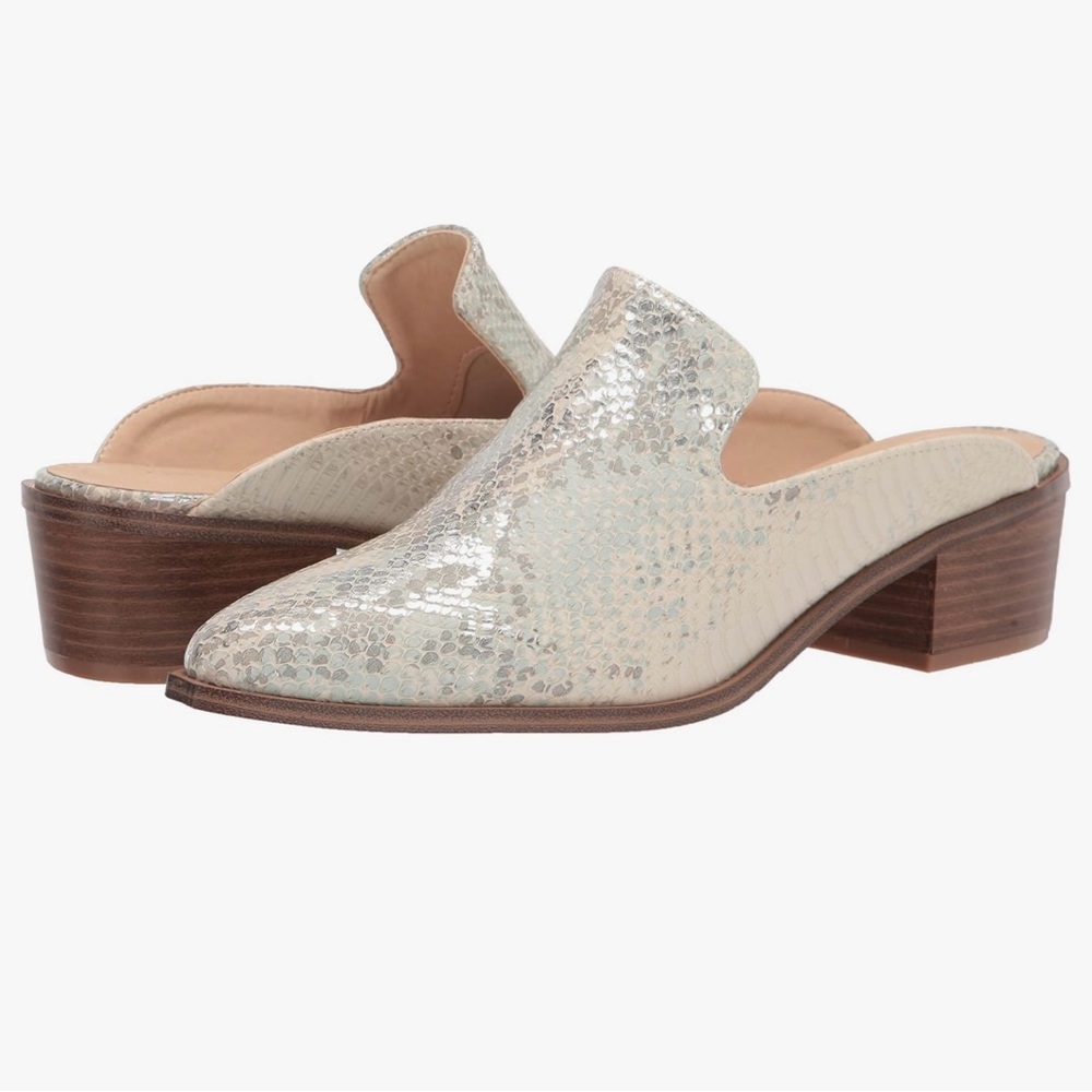 Chinese laundry Marnie mule brand new never worn no tags